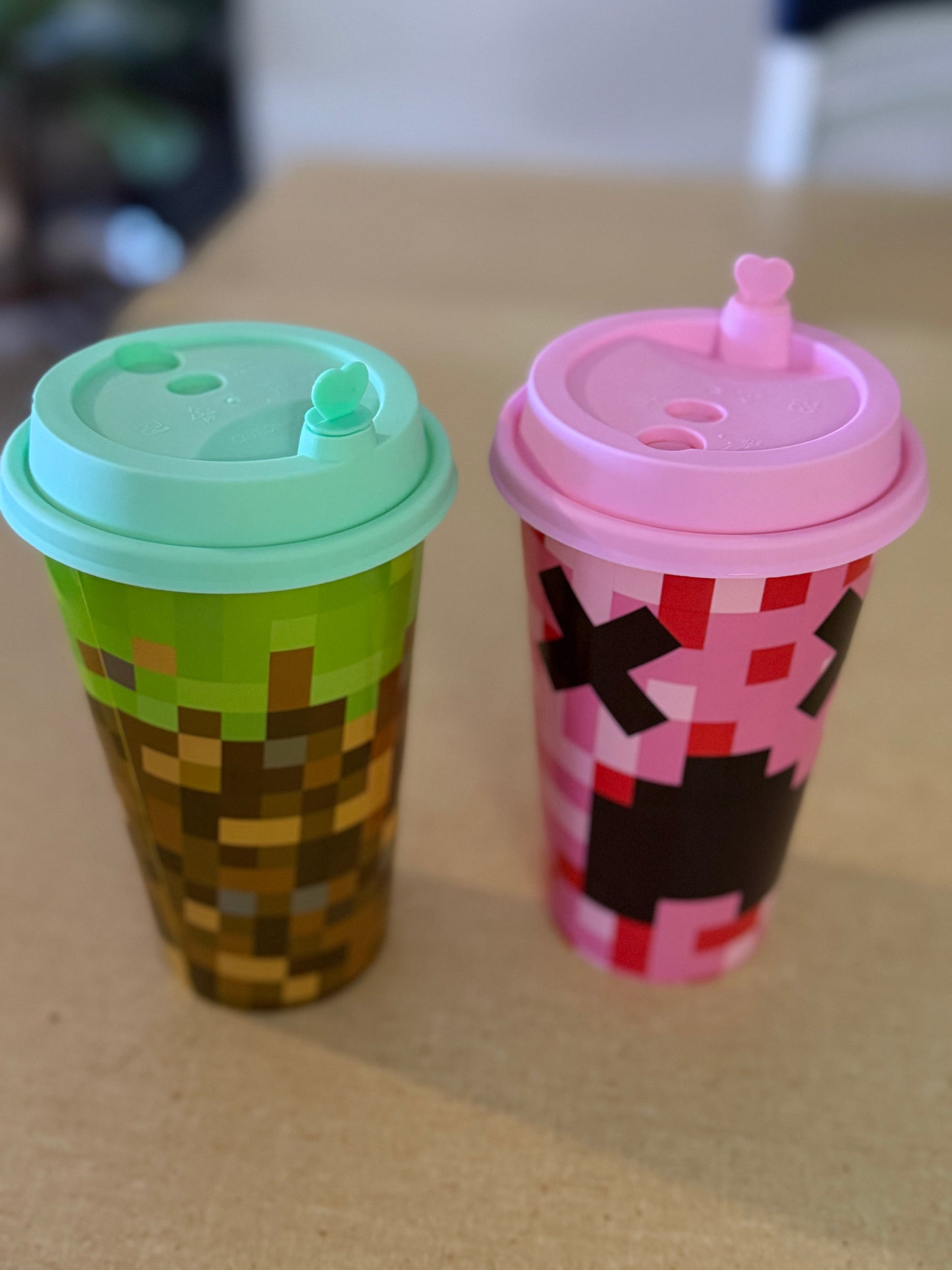 Lemonade cup designs - Green Grass Block and Pink Pig